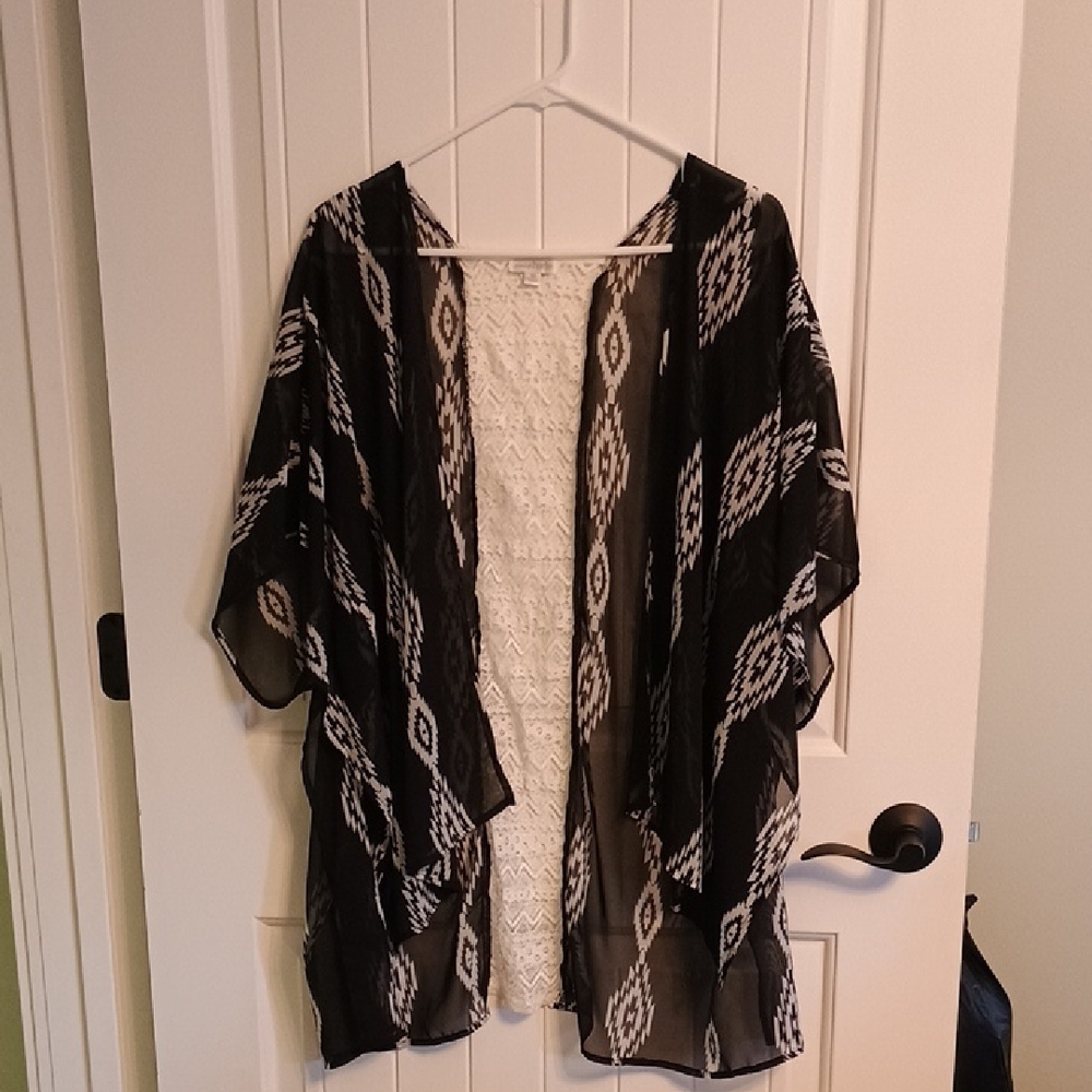 PRICE DROP!!!- Charming Charlie M Black and White Sheer Kimono With Lace Backing